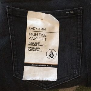 NWT Volcom Jeans
